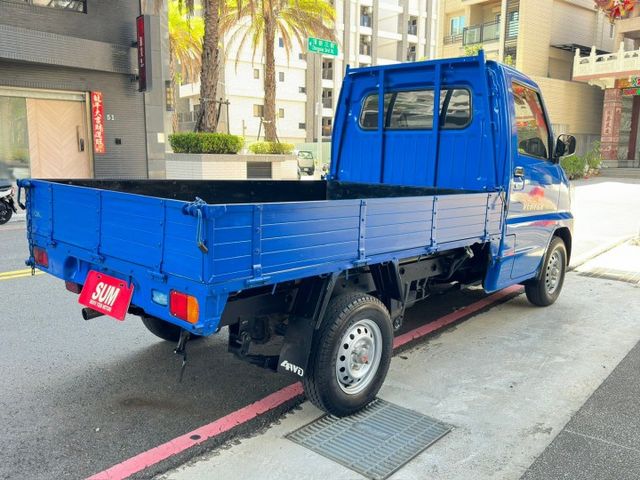 正2017年  四輪傳動 車斗非常漂亮 引擎狀態非常好 4WD農用好幫手 爛路殺手不怕雕車  第4張相片