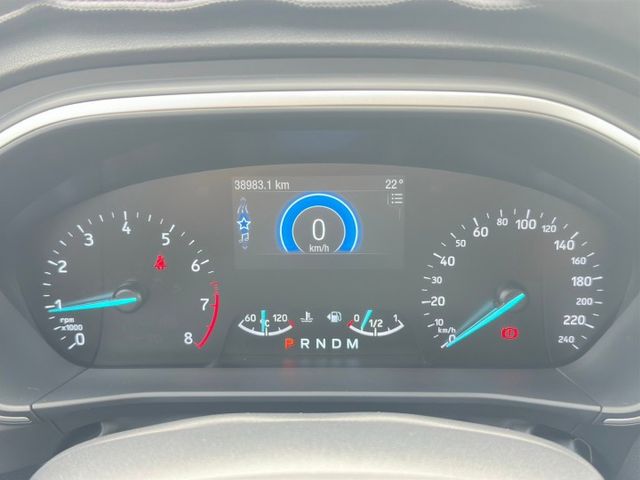 入庫整備中~里程僅跑3萬8〈保證〉，182時尚經典型 1.5渦輪 一手車， IKEY 定速 換檔撥片  倒車顯影  第10張相片
