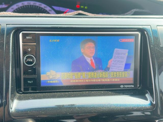2016年 PREVIA 2.4 七人座 原版件 認證車 不用80萬即可開回家  第16張相片