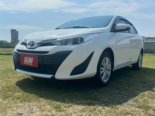 TOYOTA 小改款 VIOS  雙安全氣囊 循跡防滑 電動收折 倒車影像  第1張相片
