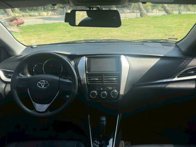 TOYOTA 小改款 VIOS  雙安全氣囊 循跡防滑 電動收折 倒車影像  第15張相片
