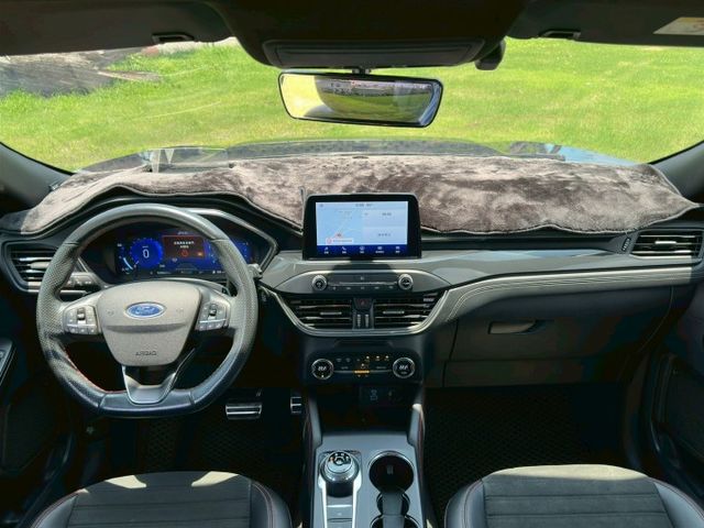 22年 KUGA ST-Line X版  ACC 車道置中 HUD 全景 電尾 環景 盲點  AWD 電子後視鏡  第10張相片