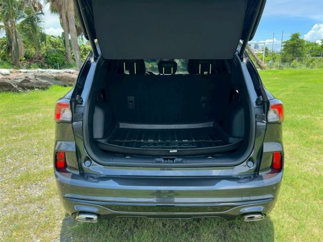 22年 KUGA ST-Line X版  ACC 車道置中 HUD 全景 電尾 環景 盲點  AWD 電子後視鏡  第20張相片