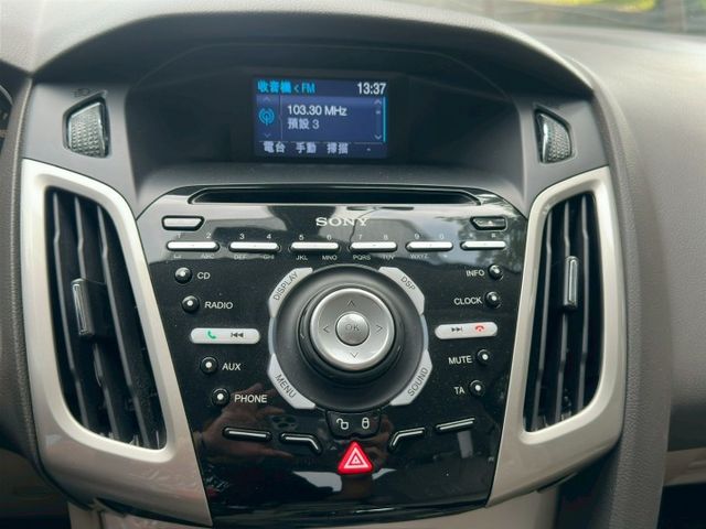 8萬里程 一手車  便宜代步車 定速、天窗、恆溫  歡迎來店賞車  第10張相片