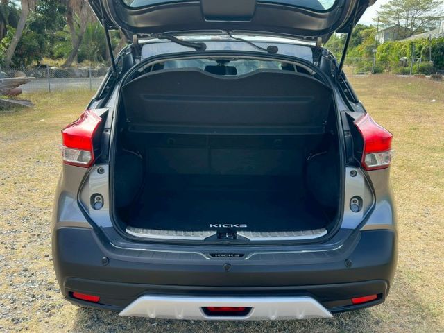 智行旗艦版  一手車  IKEY  環景影像 定速 LED頭燈 盲點 CarPlay  第8張相片