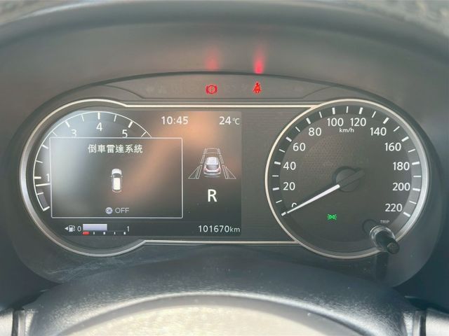 智行旗艦版  一手車  IKEY  環景影像 定速 LED頭燈 盲點 CarPlay  第10張相片