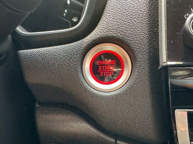 頂級 S版 原版件 ACC/盲點/定速/換檔撥片/車道影像輔/無線充電座/感應式電動尾門/雙前座電動座椅  第19張相片