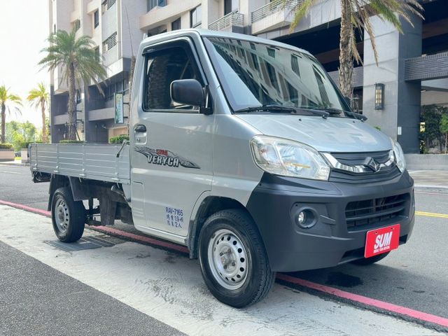 發財小貨車 1.3CC 可改裝行動餐車 創意市集商機無限 可貸款輕鬆繳 月付4000元  第3張相片