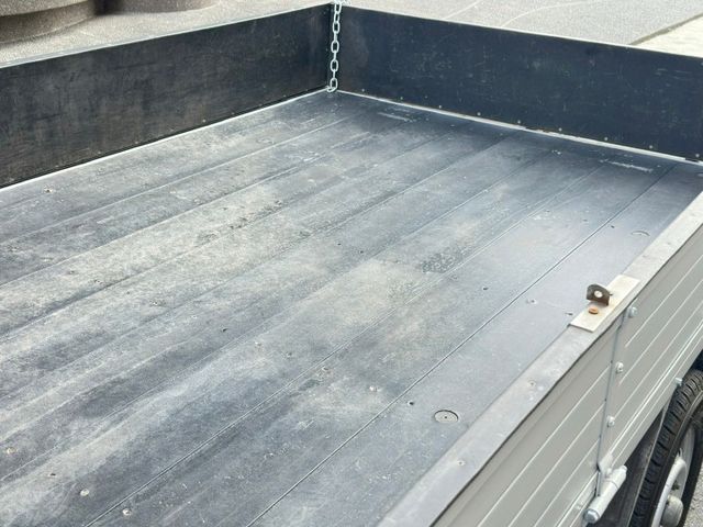 發財小貨車 1.3CC 可改裝行動餐車 創意市集商機無限 可貸款輕鬆繳 月付4000元  第15張相片