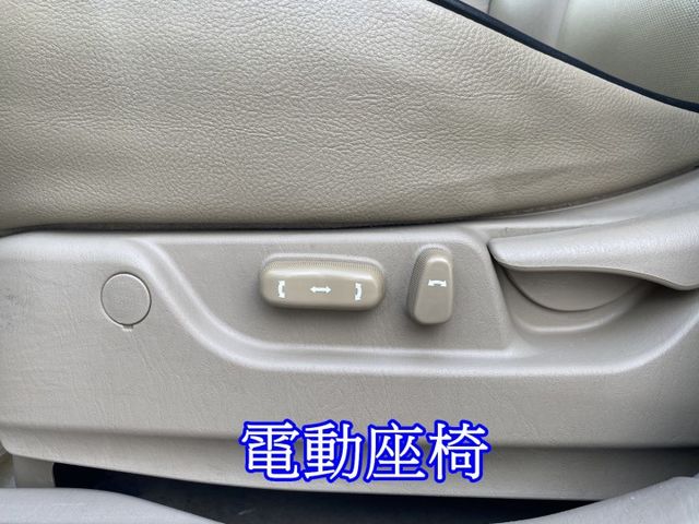 實車實價。邱比特 TRIBUTE 4WD 優質休旅車，車況好、內裝乾淨  第8張相片