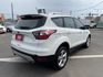 雙認證、實車實價、保固不另加價。KUGA 1.5時尚經典型，僅跑8萬，有全景天窗、電動尾門、盲點、導航、carpaly  第3張縮圖