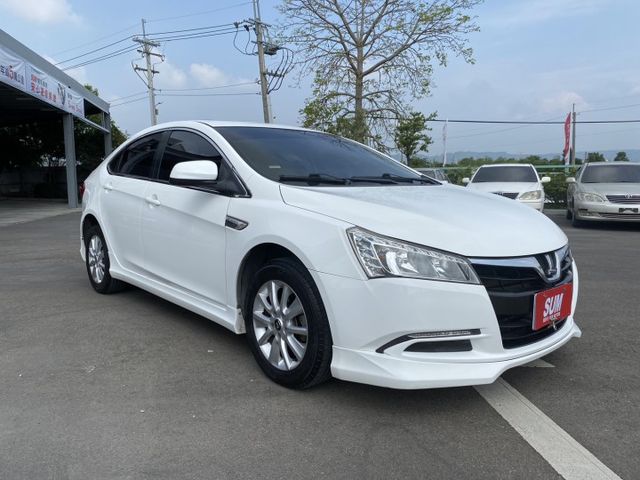 雙認證、實車實價、保固不另加價。Luxgen S5 1.8 僅跑7萬，天窗、恆溫、抬頭顯示器  第2張相片