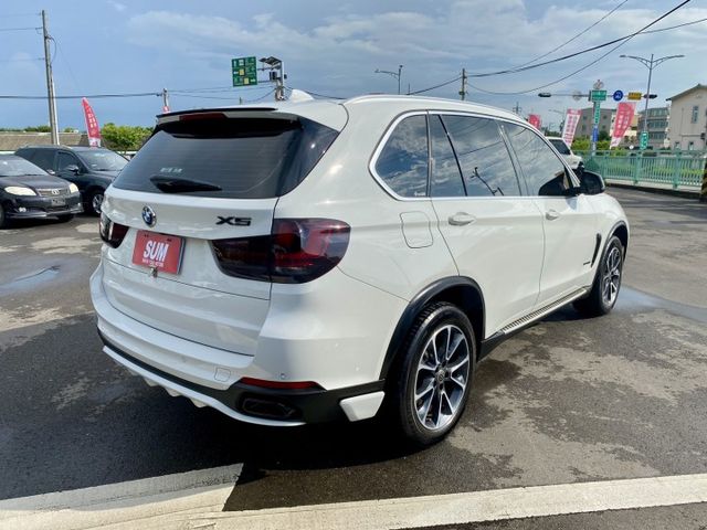 雙認證、全車原版件、實車實價。稀有車款 X5 30d 柴油，空力套件、卡鉗  第3張相片