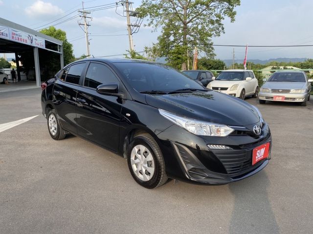 雙認證、全車原版件、實車實價、保固不另加價。2021 VIOS 省油代步車，僅跑4萬公里 車況新  第2張相片