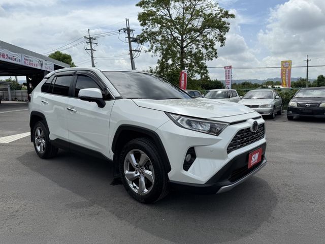 雙認證、原版件、實車實價，保固不另加價。2020 RAV4 環景影像、電尾門、電動椅、免鑰匙、恆溫  第2張相片