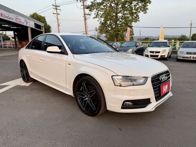 雙認證、原版件、實車實價。A4 25 TFSI 車況新，換檔撥片、定速、雙電動椅  第2張相片