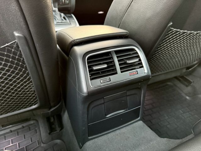 雙認證、原版件、實車實價。A4 25 TFSI 車況新，換檔撥片、定速、雙電動椅  第11張相片