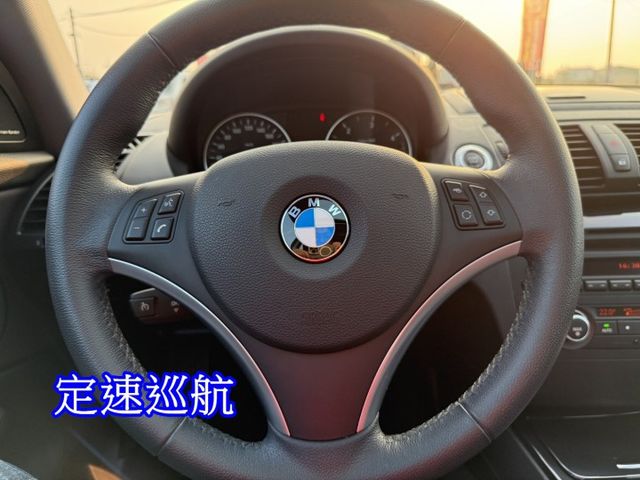 雙認證、原版件、實車實價。稀有雙門跑車118d 柴油  第9張相片