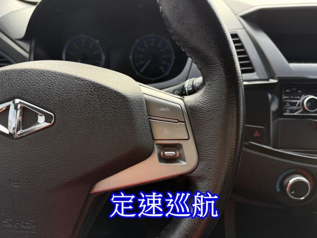 雙認證、原版件、實車實價、保固不另加價。精緻型~定速、後座出風口、電動後視鏡，客貨兩用大空間!  第9張相片