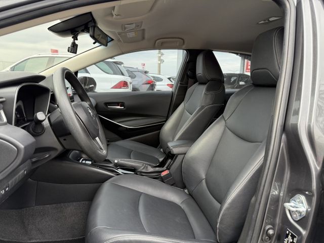 雙認證、原版件，實車實價、保固不另加價。尊爵版~免鑰匙、摸門、ACC跟車、車道偏離警示 、盲點偵測、導航  第6張相片