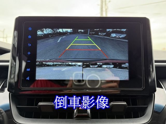 雙認證、原版件，實車實價、保固不另加價。尊爵版~免鑰匙、摸門、ACC跟車、車道偏離警示 、盲點偵測、導航  第10張相片