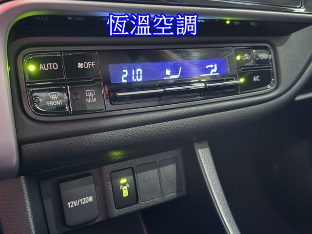 雙認證、實車實價、保固不另加價。代步神車~耐用、省油、好保養，免鑰匙 摸門、定速、恆溫、導航  第10張相片