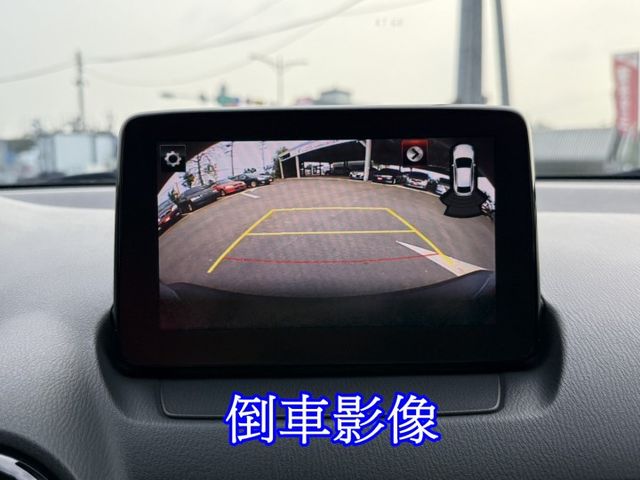 雙認證、原版件、實車實價、保固不另加價。頂級版~免鑰匙 摸門，一手車 內裝新  第10張相片