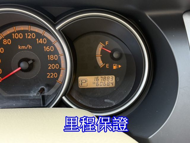 超值代步車~小休旅大空間，出遊、載貨都很適合! 認證車、實車實價  第8張相片