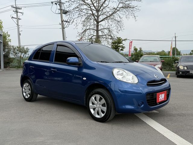 雙認證、原版件、實車實價、保固不另加價。代步首選~靈活小巧好停車，省油好保養，一手車、里程跑少內裝新  第2張相片