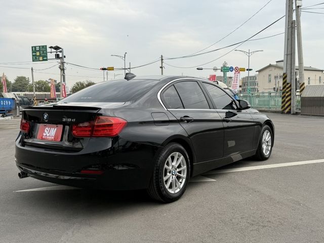 雙認證、原版件、實車實價。318D 省油動力佳，內裝高質感  第3張相片