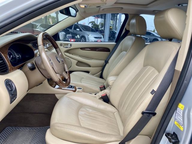 實車在店 2006 捷豹 X-TYPE 2.1 經典車款，車美氣氛佳  第6張相片