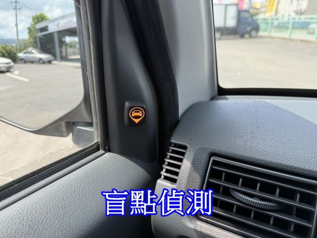 雙認證、原版件、實車實價、保固不另加價。菱利A190 自排小貨車，車斗新、內裝乾淨  第11張相片