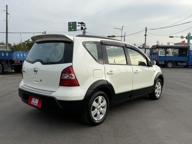 超值代步車~小休旅大空間，出遊、載貨都很適合! 認證車、實車實價  第3張相片
