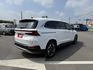 雙認證、原版件、實車實價。頂級GLT--B 僅跑1萬，全景天窗、4座電動椅、環景影像、ACC跟車、電尾門、carplay  第3張縮圖