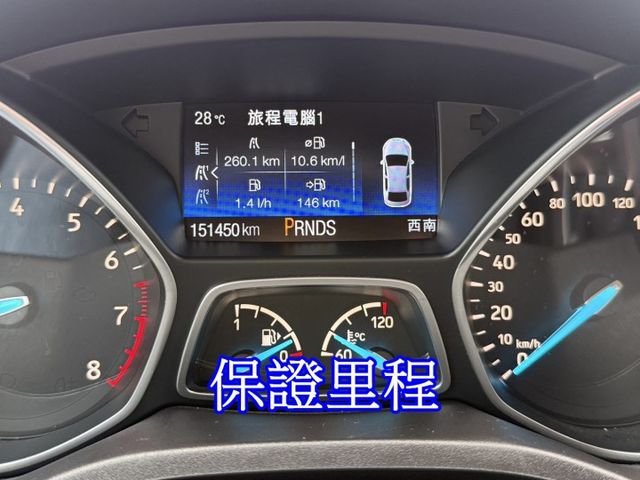 雙認證、實車實價，保固不另加價。時尚經典型~免鑰匙、車道變換輔助、全景天窗、盲點、carplay  第8張相片