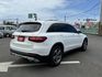 認證車、原版件、實車實價。GLC250 原廠保養，內裝新，定速、環景影像、盲點、電動尾門、carplay  第3張縮圖