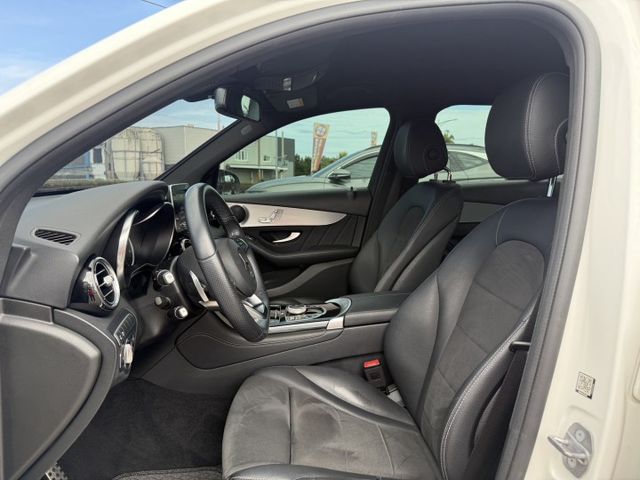 認證車、原版件、實車實價。GLC250 原廠保養，內裝新，定速、環景影像、盲點、電動尾門、carplay  第6張相片