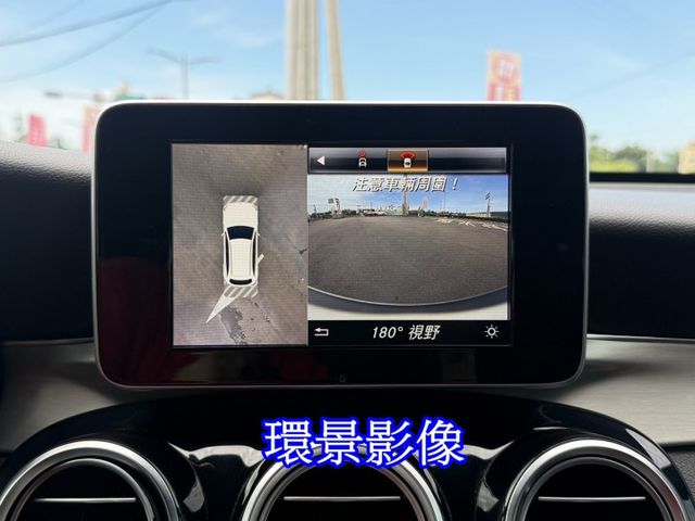 認證車、原版件、實車實價。GLC250 原廠保養，內裝新，定速、環景影像、盲點、電動尾門、carplay  第10張相片