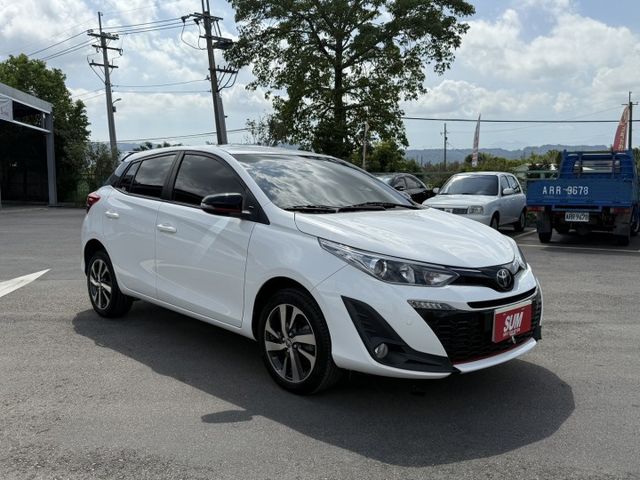 雙認證、實車實價、保固不另加價。頂級S版~實跑3萬，免鑰匙、車道偏離、換檔撥片、盲點、導航、carplay  第2張相片