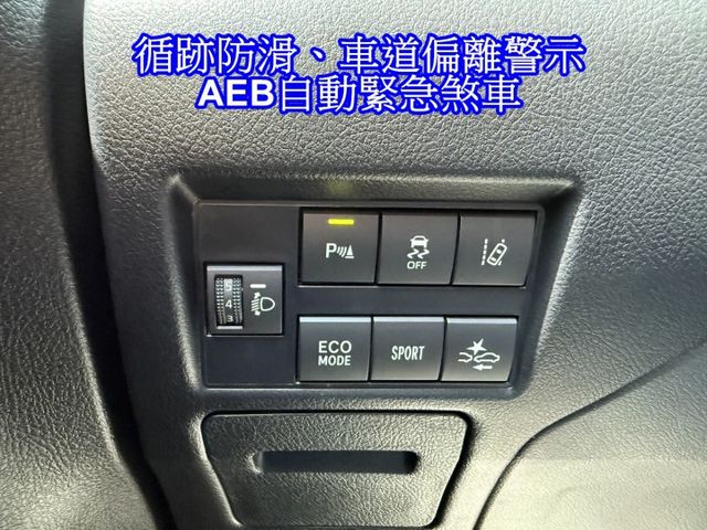 雙認證、實車實價、保固不另加價。頂級S版~實跑3萬，免鑰匙、車道偏離、換檔撥片、盲點、導航、carplay  第10張相片