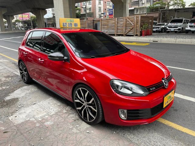 VOLKSWAGEN福斯 GOLF GTI  第2張相片