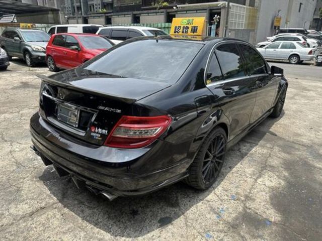 M-BENZ賓士 C63 AMG  第4張相片