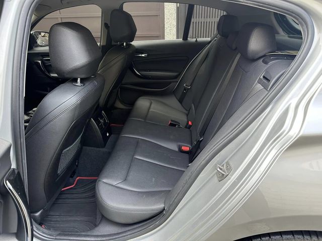 BMW寶馬 118  第8張相片