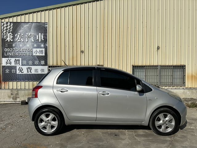 TOYOTA豐田 YARIS  第3張相片