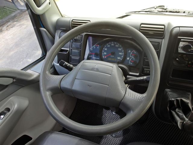 MITSUBISHI三菱 CANTER  第6張相片
