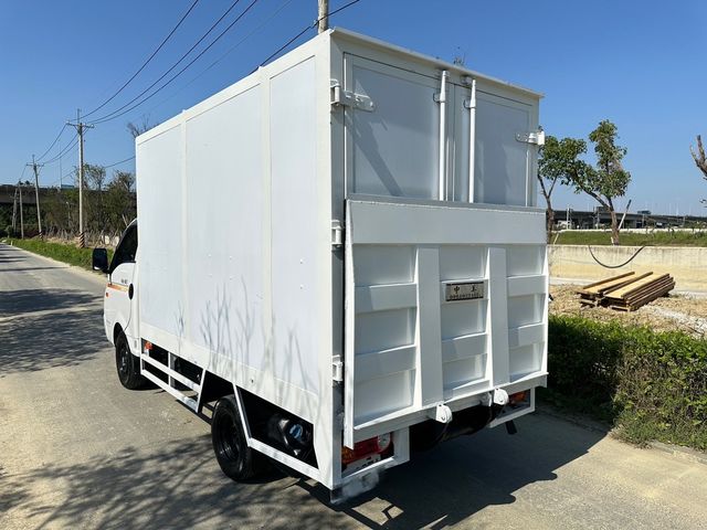 HYUNDAI現代 PORTER  第4張相片