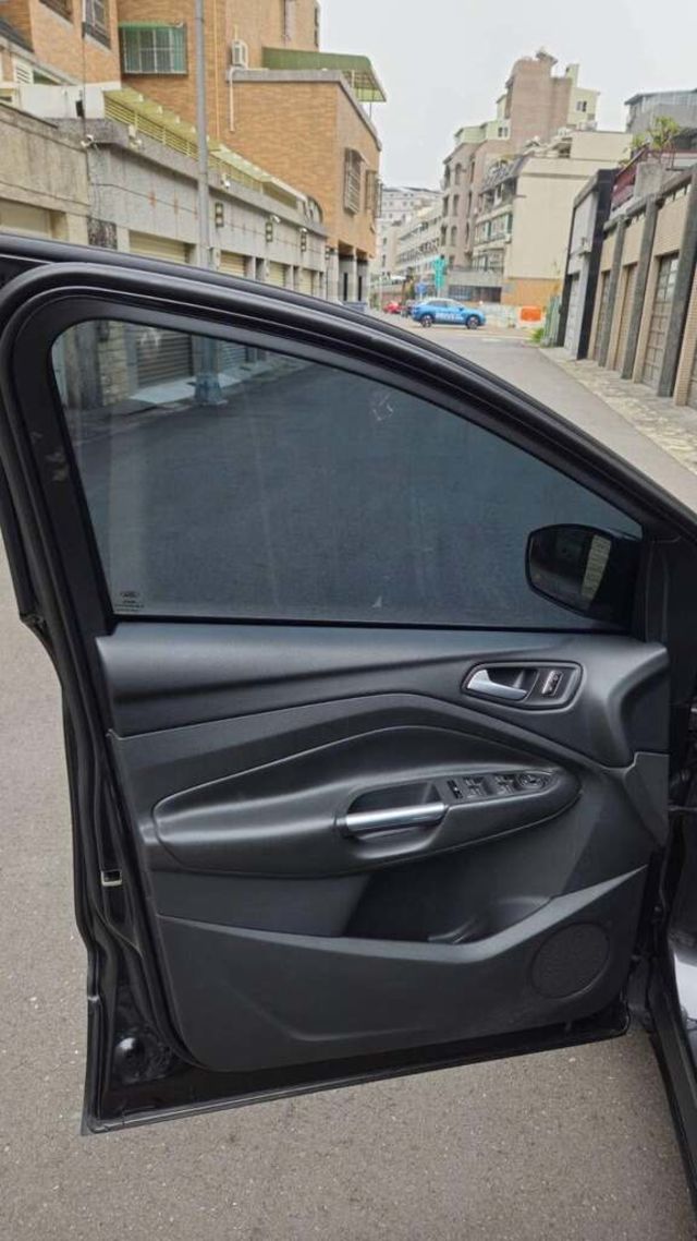 FORD福特 KUGA  第7張相片