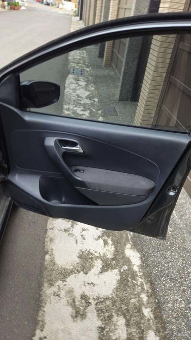 VOLKSWAGEN福斯 POLO  第14張相片