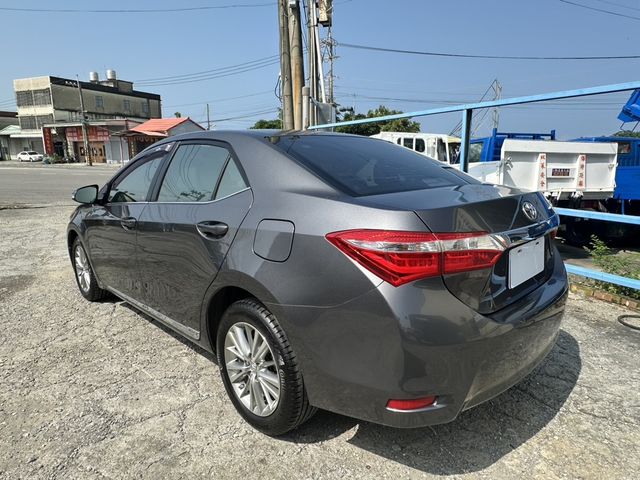 TOYOTA豐田 ALTIS  第5張相片