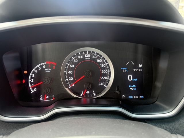 TOYOTA豐田 ALTIS  第5張相片